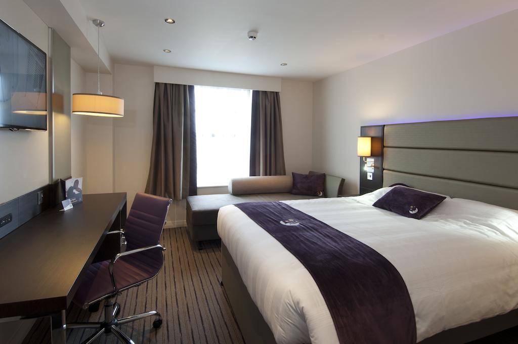 Premier Inn Fleet Cameră foto
